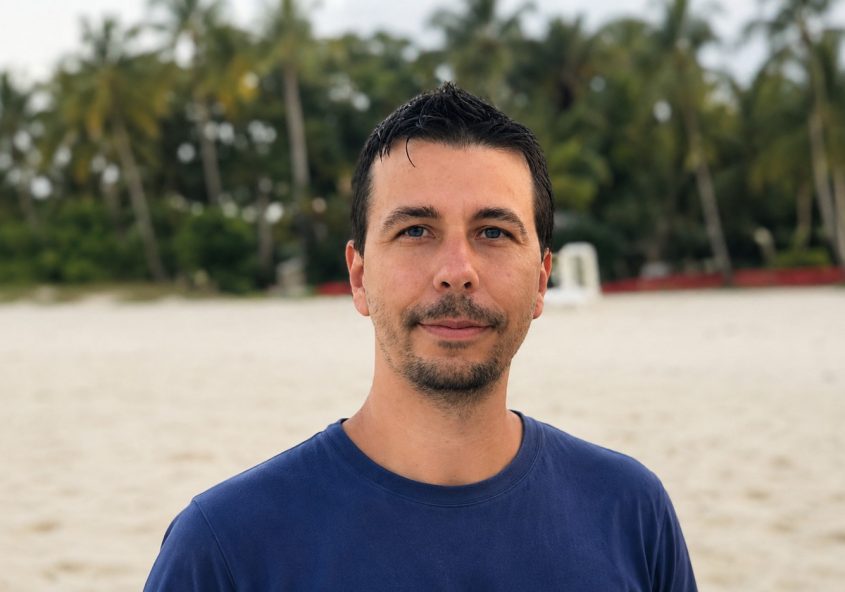 Dr Pawel Scislowski